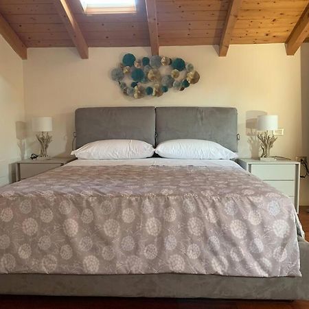 Appartamento Andrew'S House Con Parcheggio Privato Анцола-делл'Эмилия Экстерьер фото